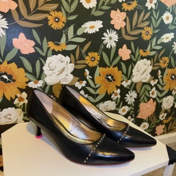Claire Flowers Kitten Heel Karen Pump in Black - Size 12 - Picture 2 of 5